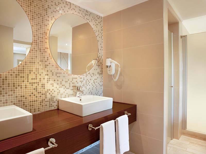 Deniz Manzaralı Suit    